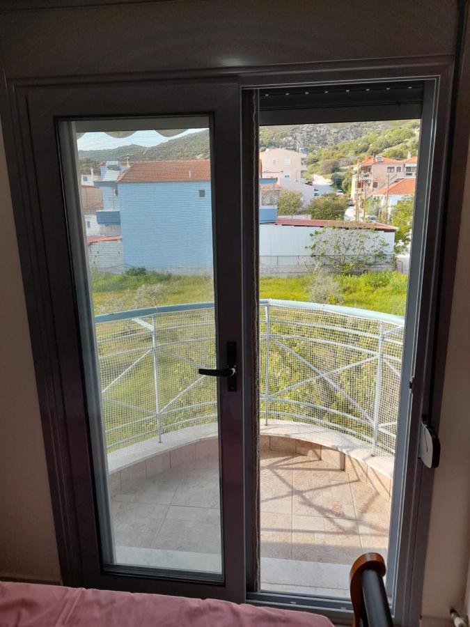 Dominikis Appartment Néa Péramos Dış mekan fotoğraf