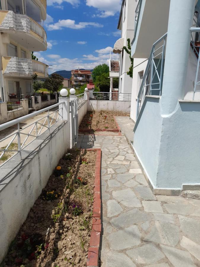 Dominikis Appartment Néa Péramos Dış mekan fotoğraf