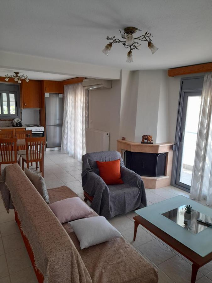 Dominikis Appartment Néa Péramos Dış mekan fotoğraf