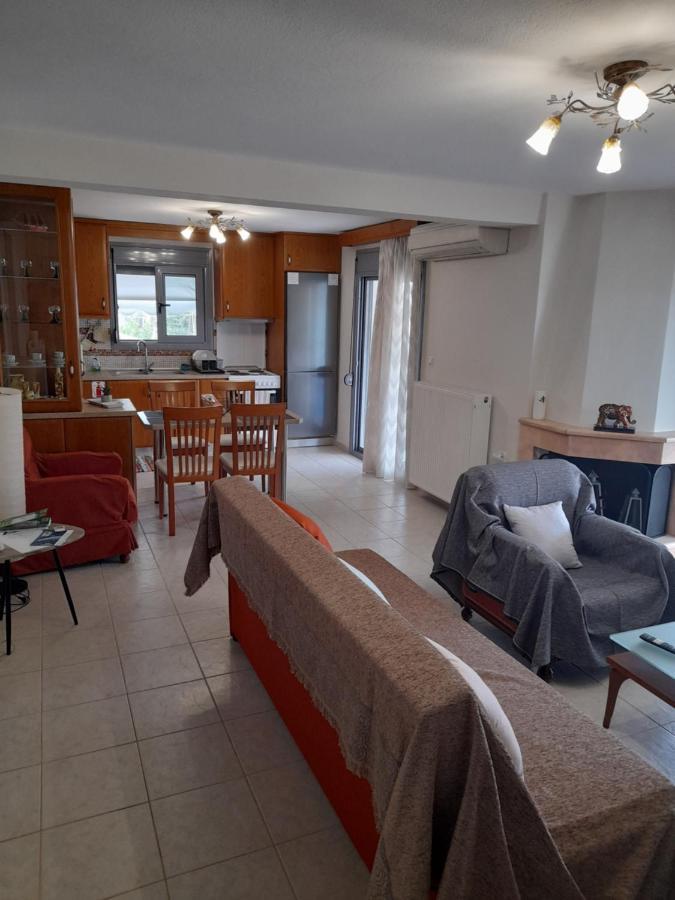 Dominikis Appartment Néa Péramos Dış mekan fotoğraf